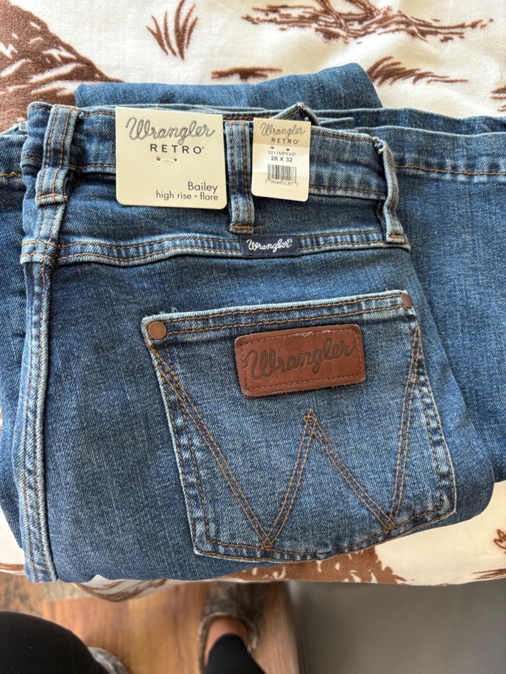 Wrangler Retro Bailey High-Rise Flare Jeans - Denim Blue